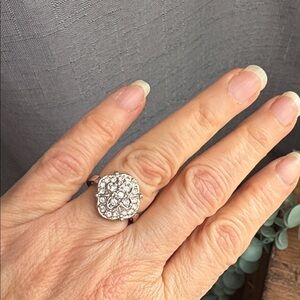 Vintage Avon Quatrefoil Rhinestone Flower Ring Size 6 NIB Silvertone Statement